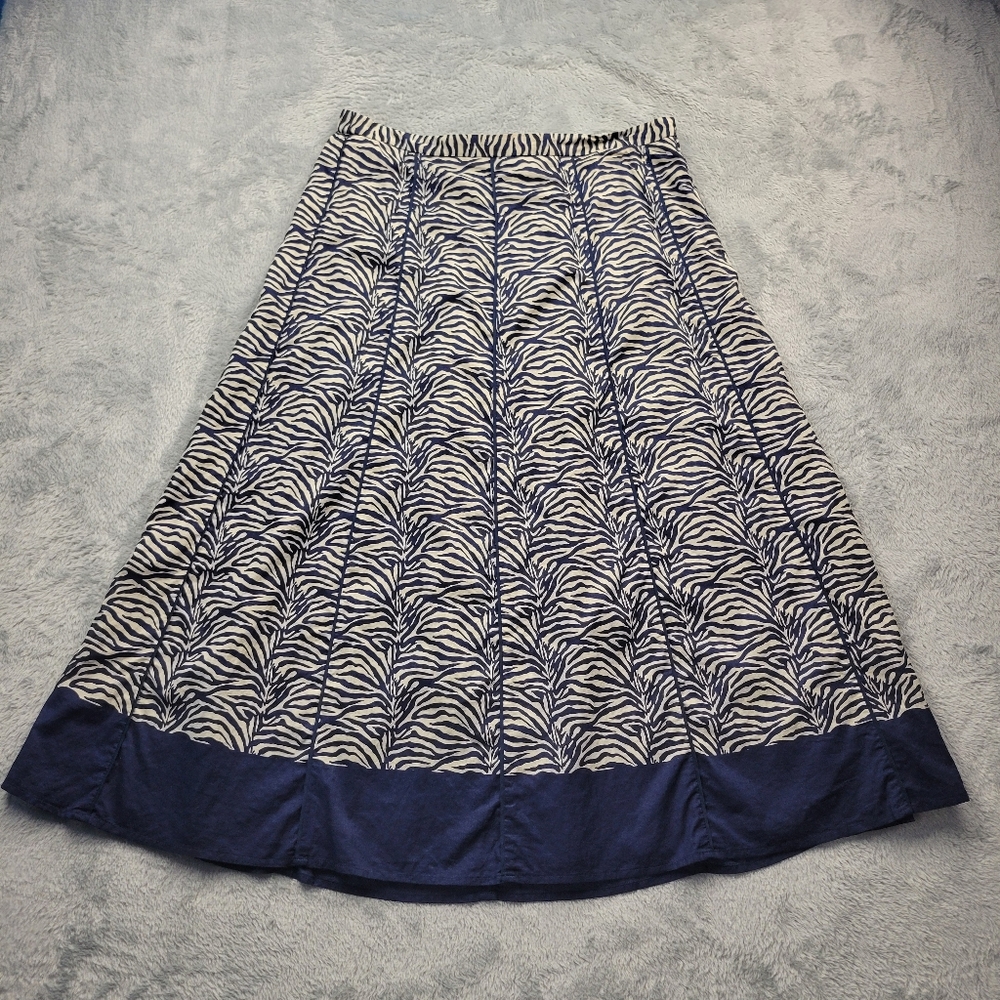 Coldwater Creek Womens Skirt Size Medium Animal Print FLAWED